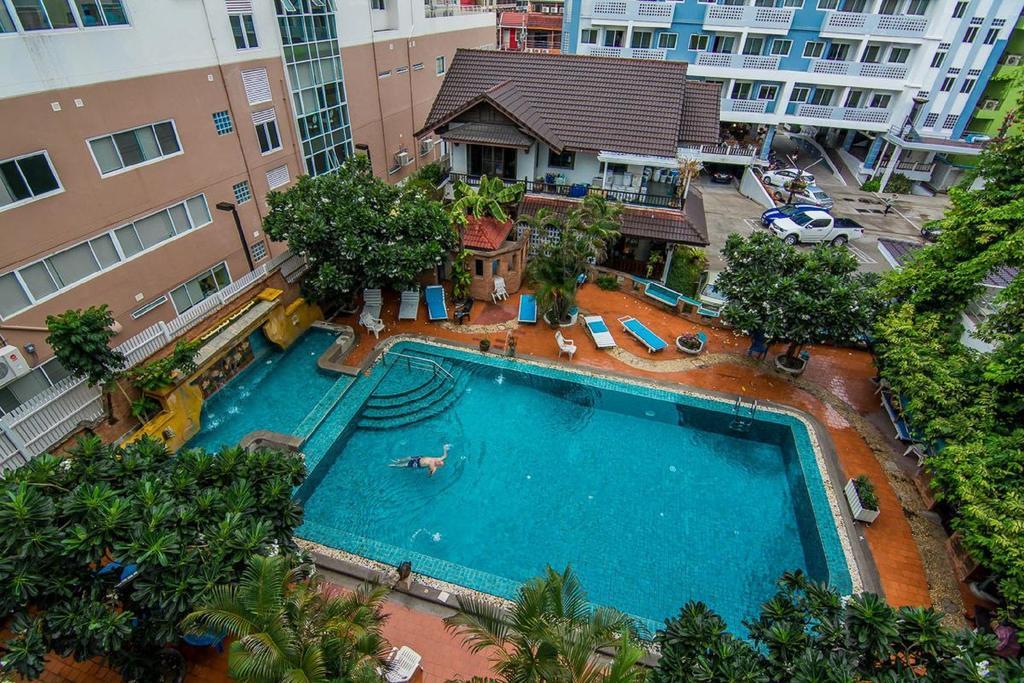 Sutus Court 3 Otel Pattaya Dış mekan fotoğraf