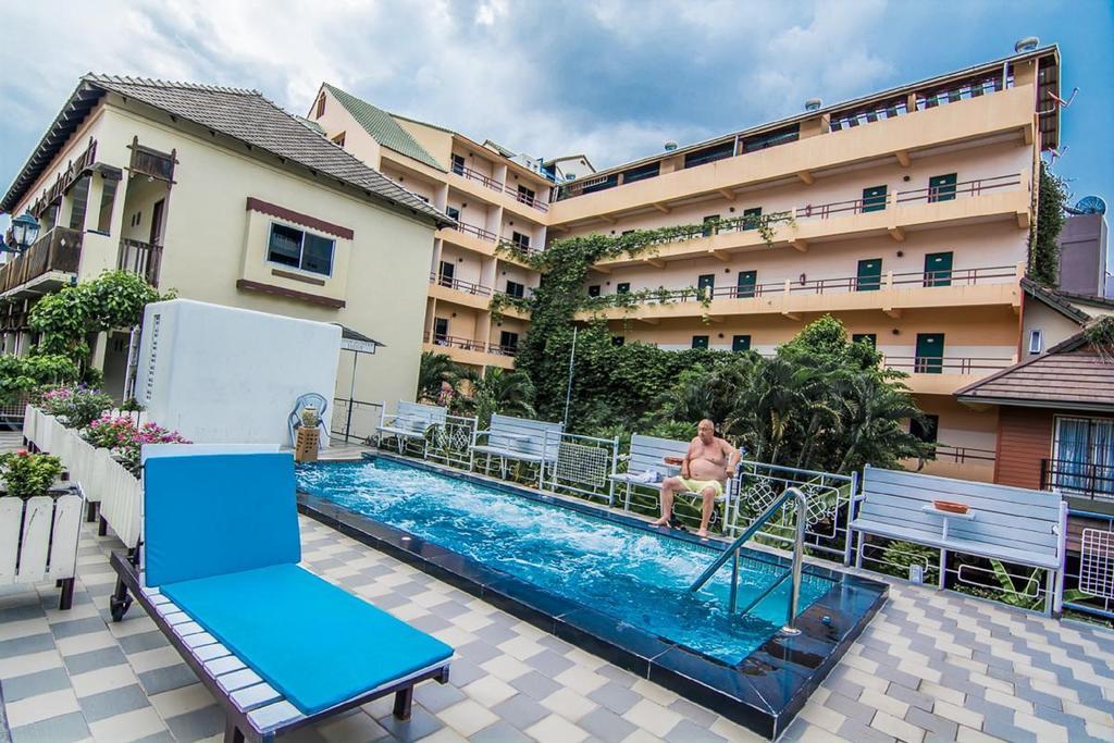 Sutus Court 3 Otel Pattaya Dış mekan fotoğraf