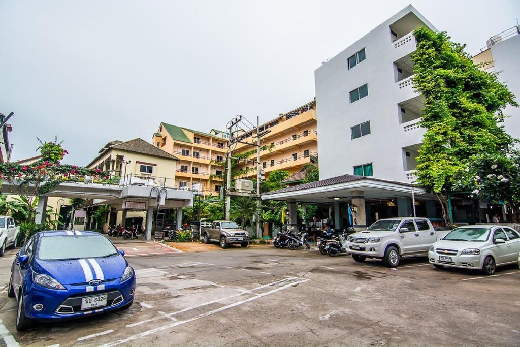 Sutus Court 3 Otel Pattaya Dış mekan fotoğraf